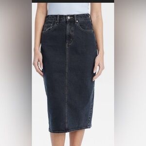 High rise, denim midi skirt, universal thread black wash size 8